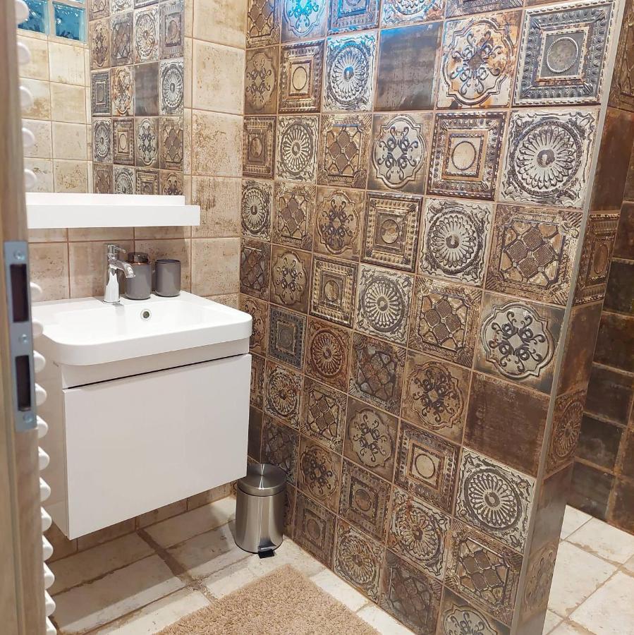 Dr Becsey Luxury Apartman بيكيسكسابا المظهر الخارجي الصورة