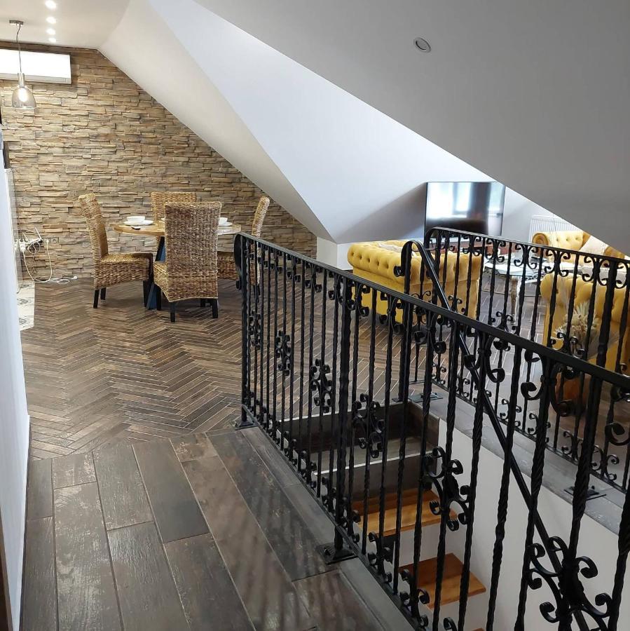 Dr Becsey Luxury Apartman بيكيسكسابا المظهر الخارجي الصورة
