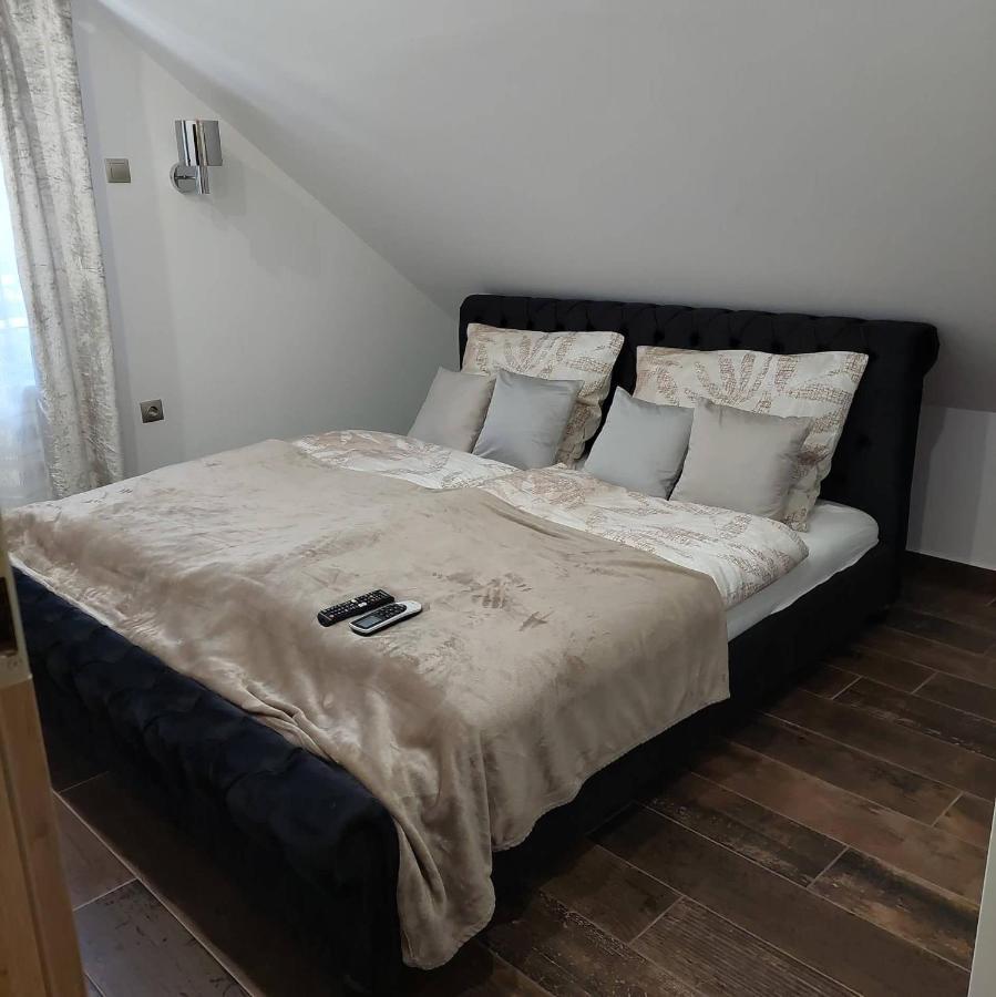 Dr Becsey Luxury Apartman بيكيسكسابا المظهر الخارجي الصورة