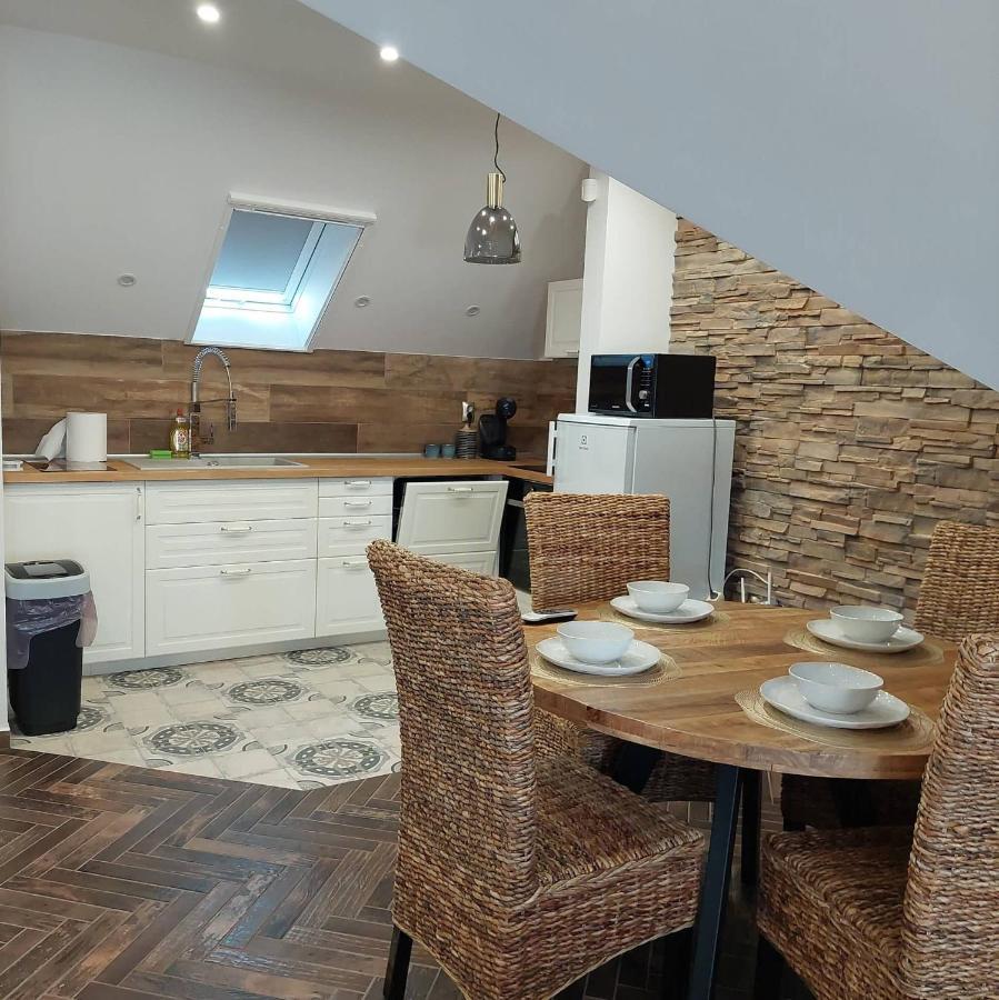 Dr Becsey Luxury Apartman بيكيسكسابا المظهر الخارجي الصورة